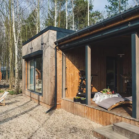 Nad Jeziorem Strykowskim Sapowice