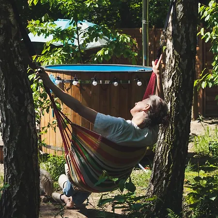 Nad Jeziorem Strykowskim Δωμάτια σε οικογενειακή κατοικία Sapowice