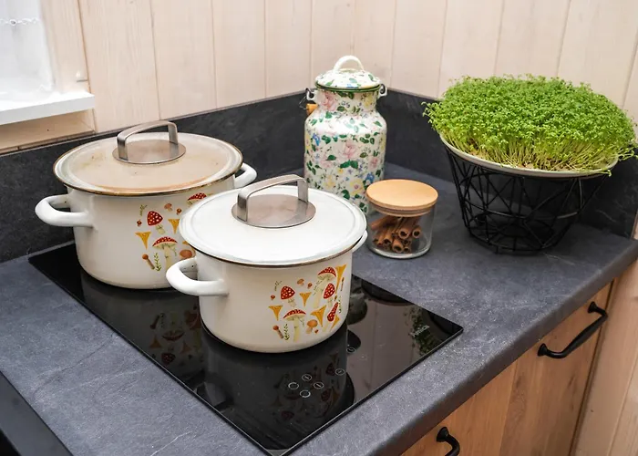 民宿 Nad Jeziorem Strykowskim