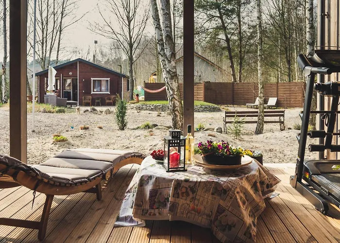 Nad Jeziorem Strykowskim 民宿 *