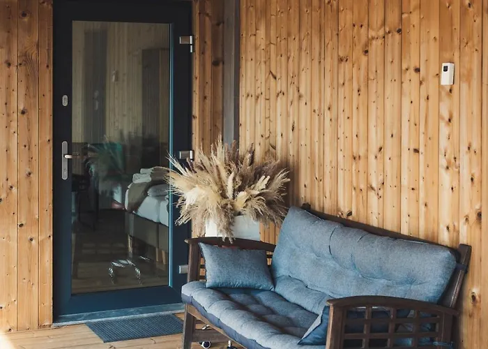 Nad Jeziorem Strykowskim 民宿