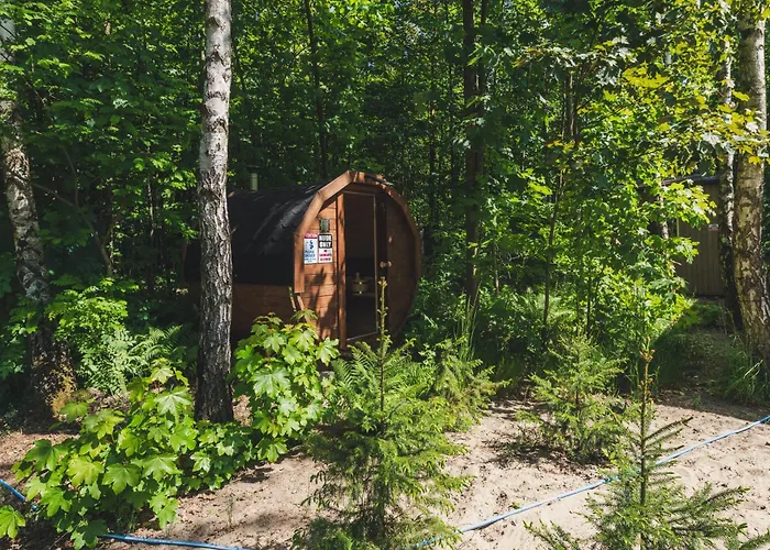 Nad Jeziorem Strykowskim 民宿 *